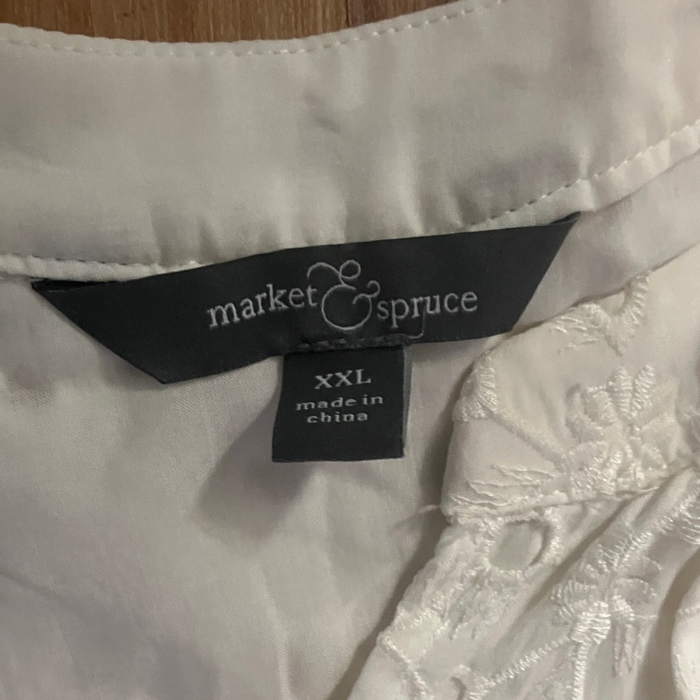 Market & Spruce White Eyelet Tank Top - Picture 2 of 3